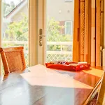 Comfy In With French Balcony * هورن