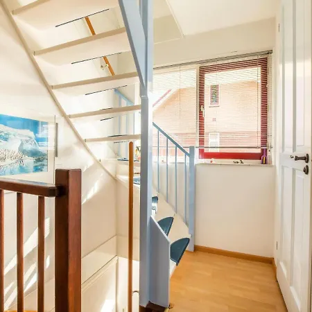 Comfy In Hoorn With French Balcony * Hoorn (North Holland)