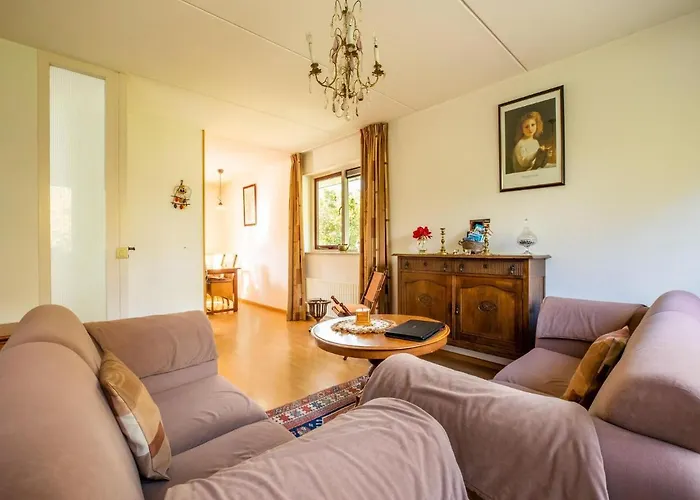 Comfy In With French Balcony *